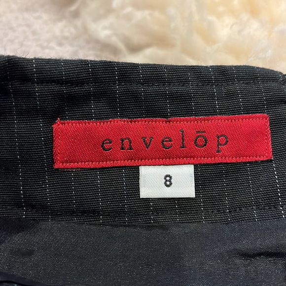 Envelope Skirt - Picture 3 of 4